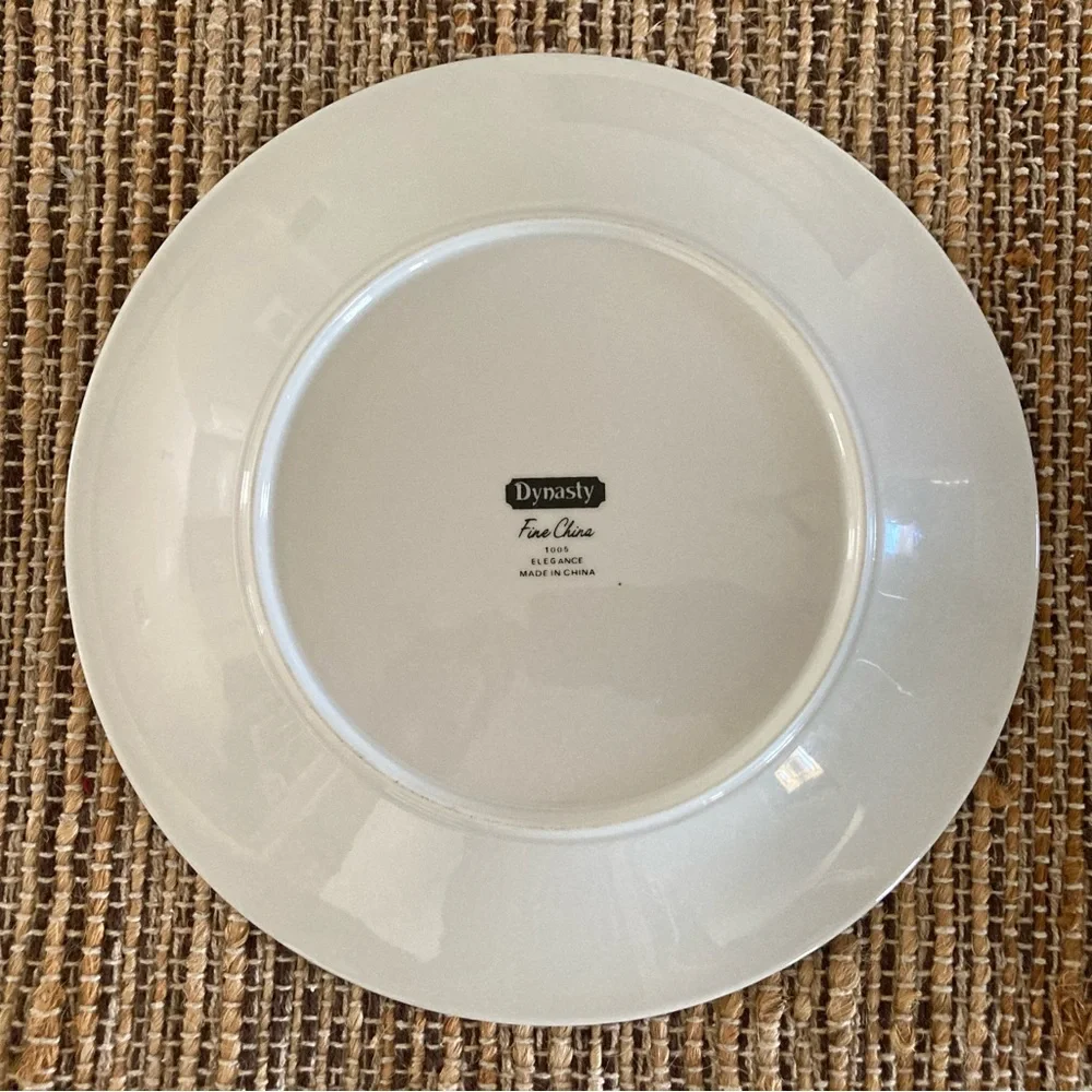Dynasty 1005 Fine China 5 Piece set